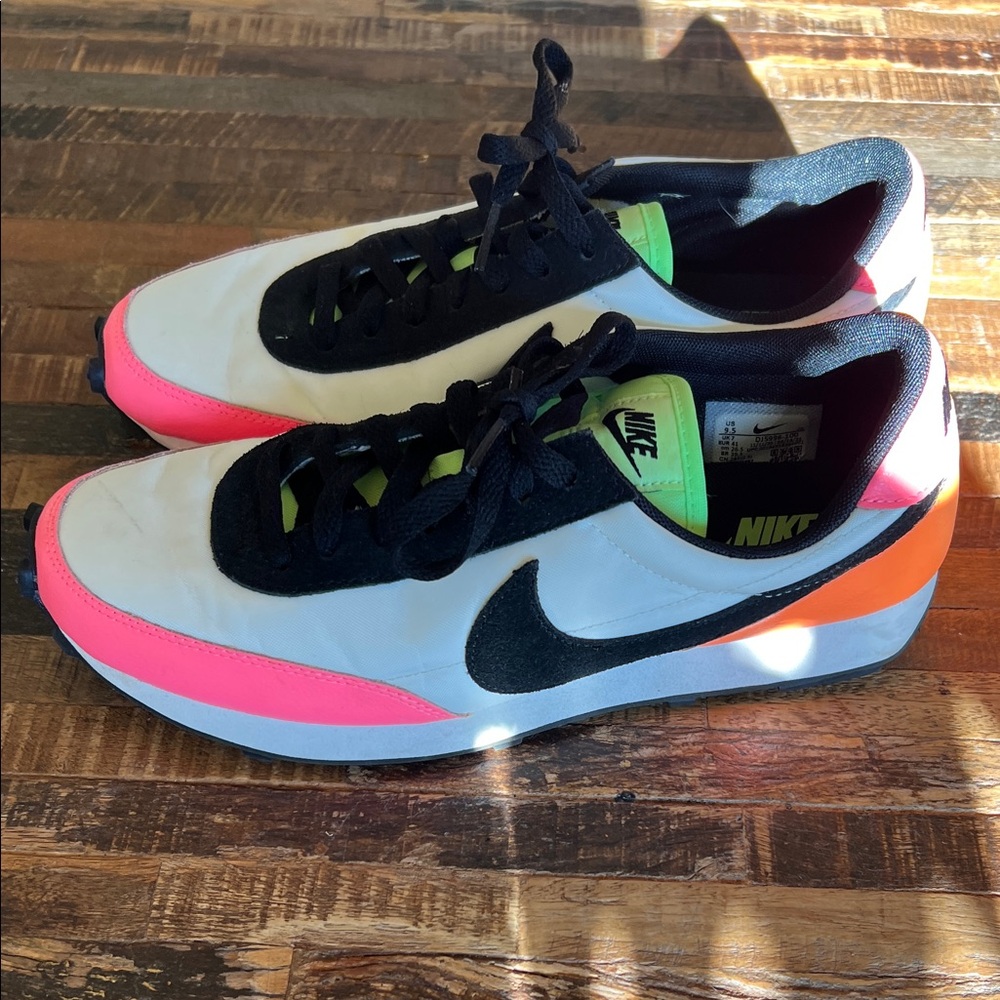 Nike Daybreak Summit white sunset pulse Sneakers - Picture 3 of 4